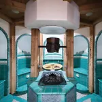Adula Otel 4*