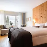 Hotel Adula