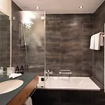 Hotel Adula
