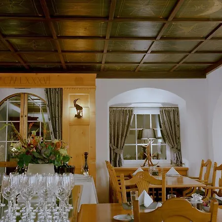 Hotel Adula